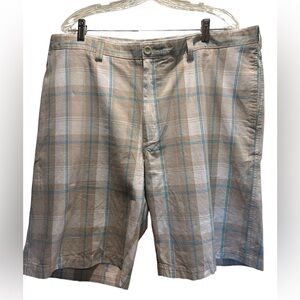 Perry Ellis Shorts, Plaid, Size 40W